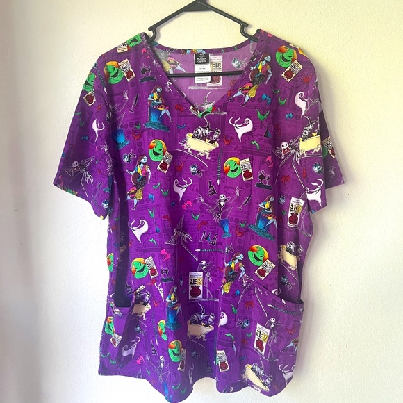 NEW Disney The Nightmare Before Christmas Halloween Multicolored Scrub Top - Picture 1 of 8